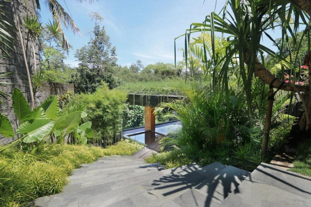 Chameleon Villa Bali ตาบานัน ภายนอก รูปภาพ